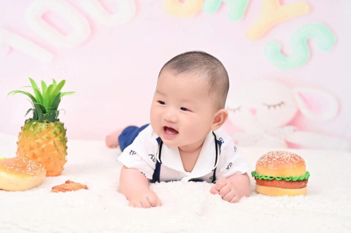 杭州宝宝在妈妈肚子里